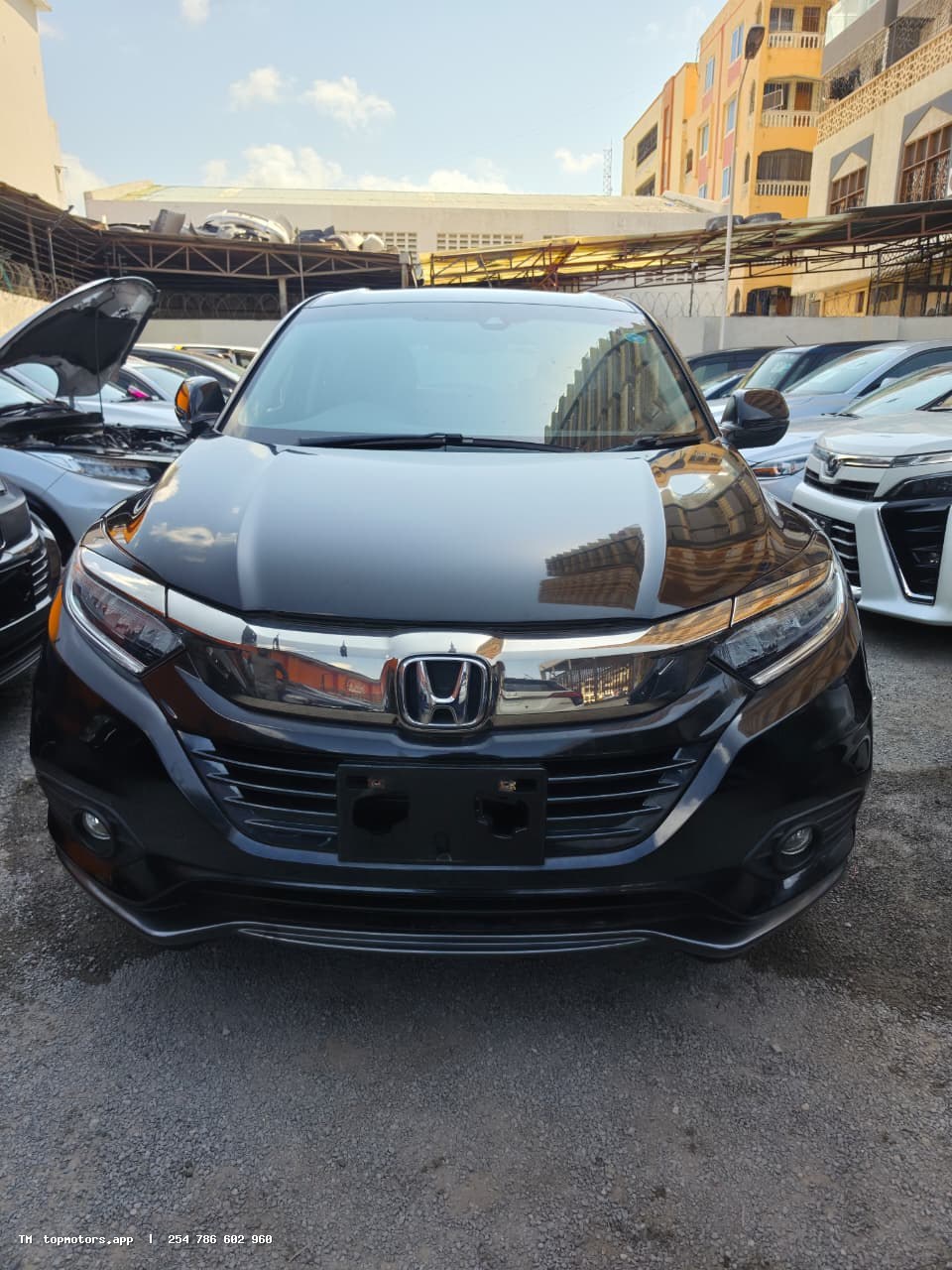 Honda Vezel photo 9 of 13