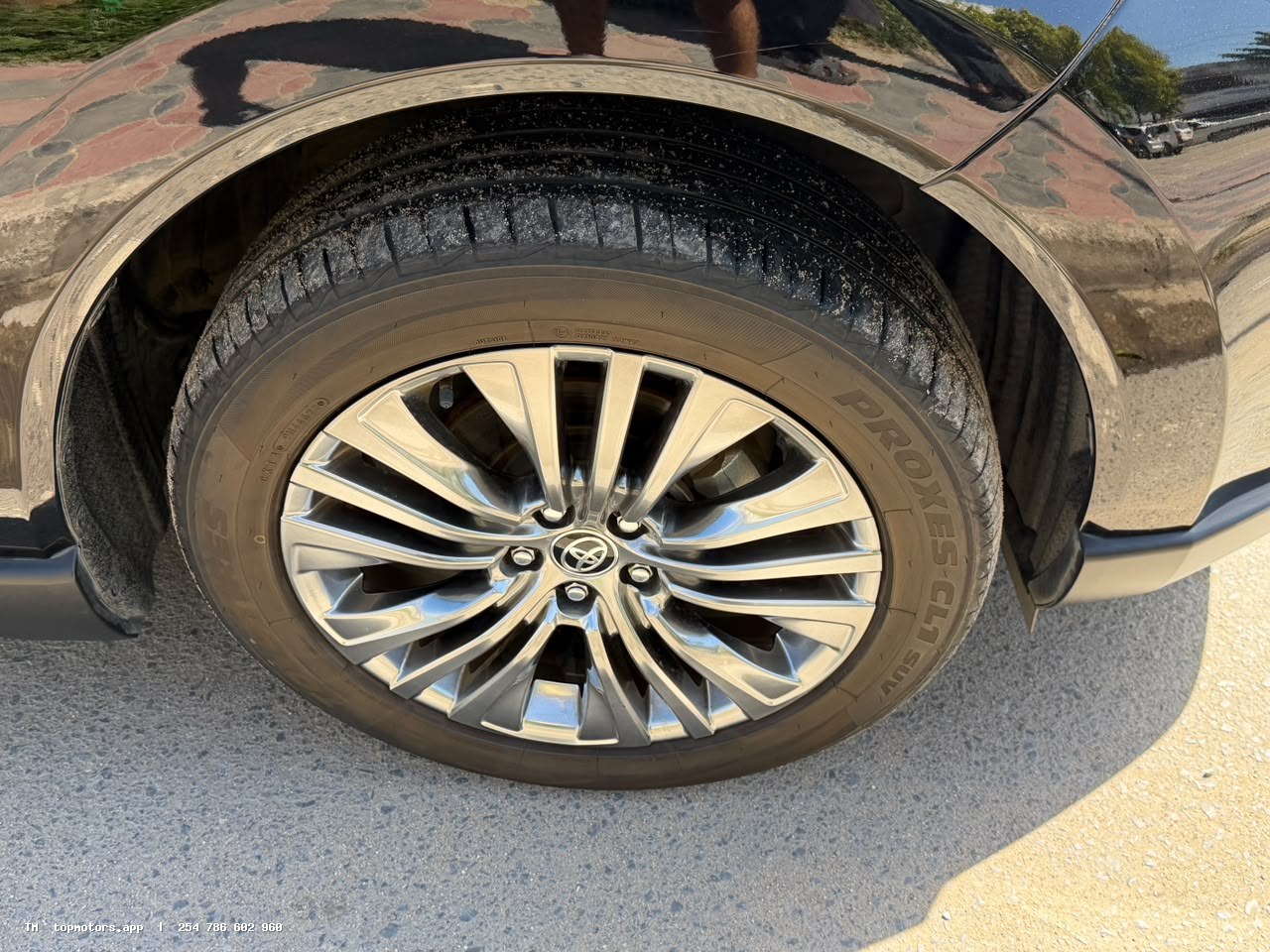 Toyota Harrier photo 15 of 18