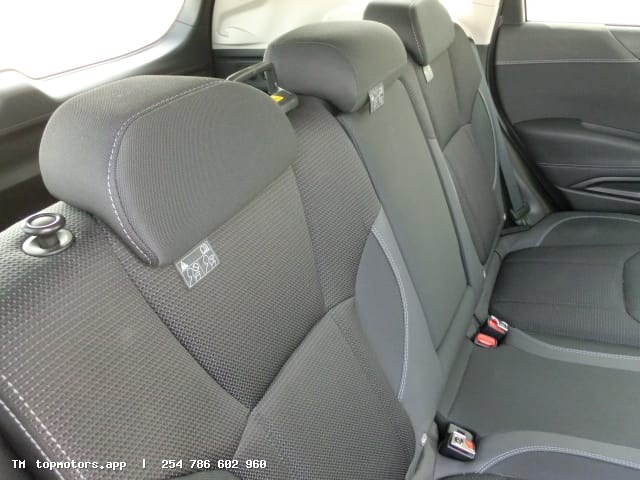 Subaru Forester photo 5 of 6