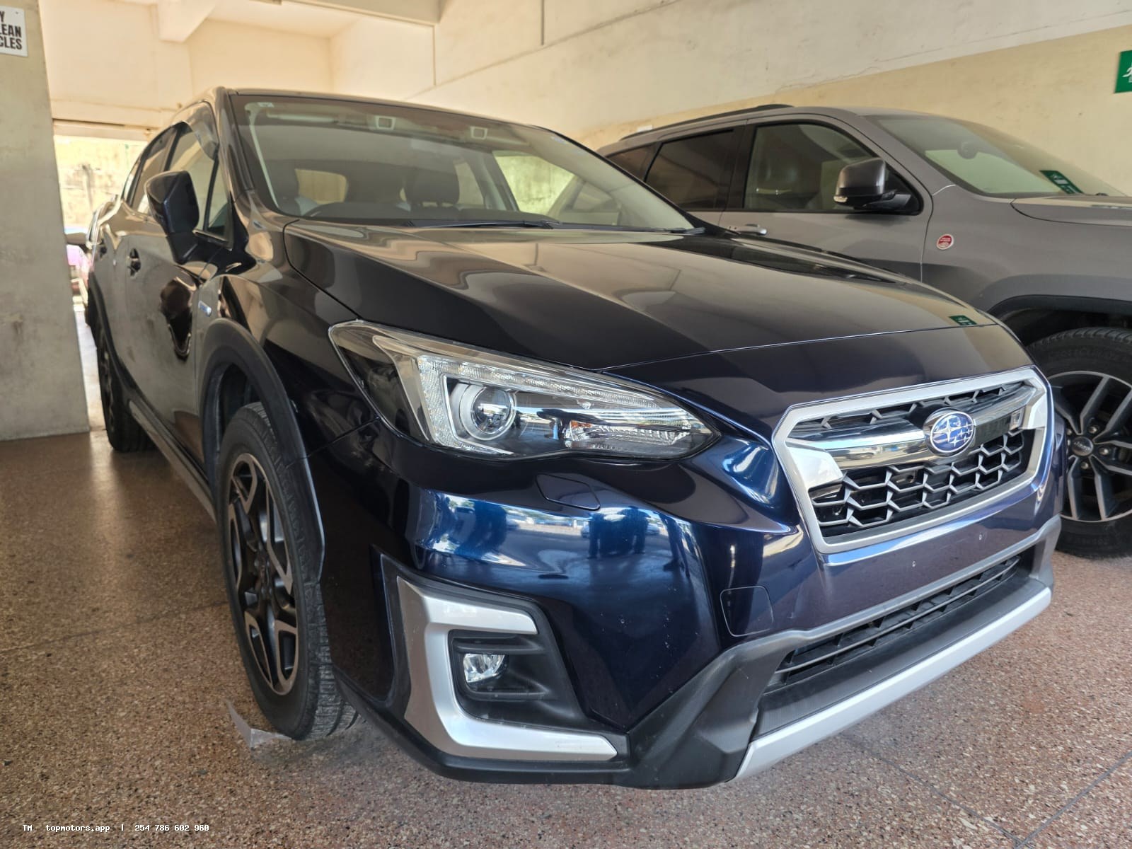 Subaru XV photo 3 of 13