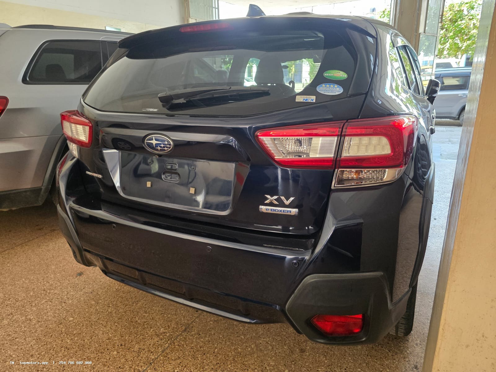 Subaru XV photo 2 of 13