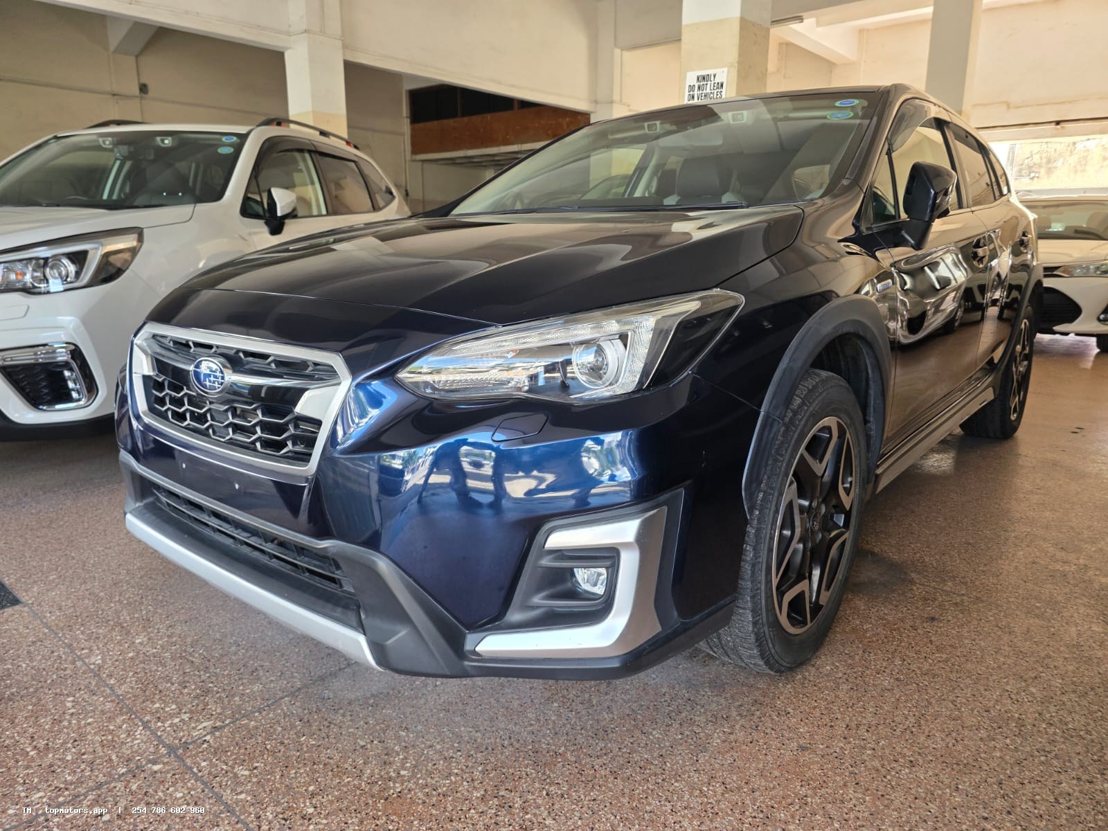 Subaru XV photo 1 of 13