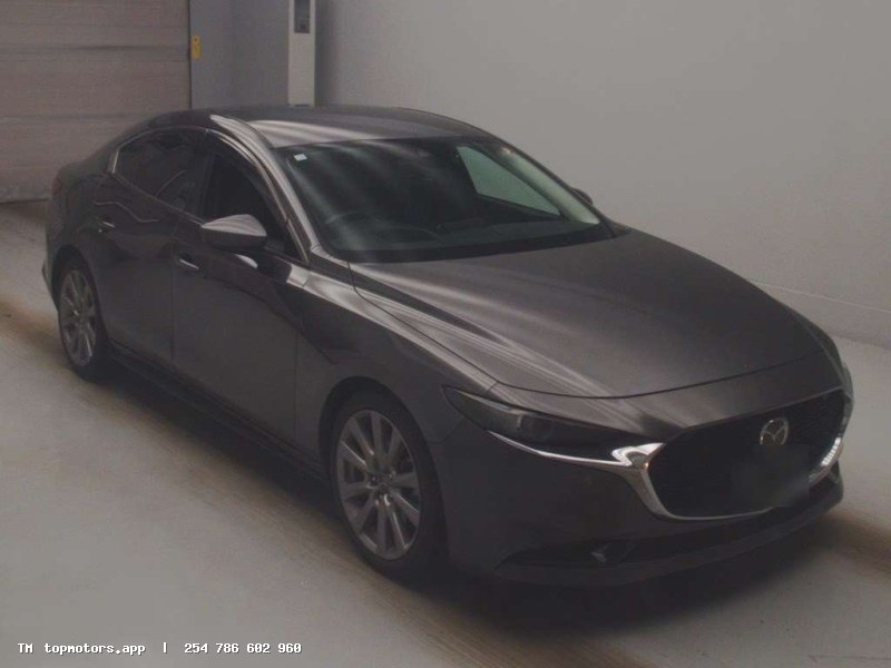 Mazda 3 photo 3 of 7