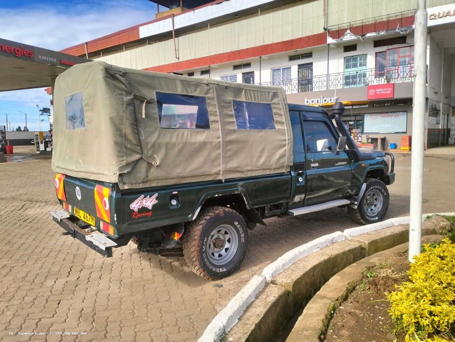 Toyota Land Cruiser Pick up