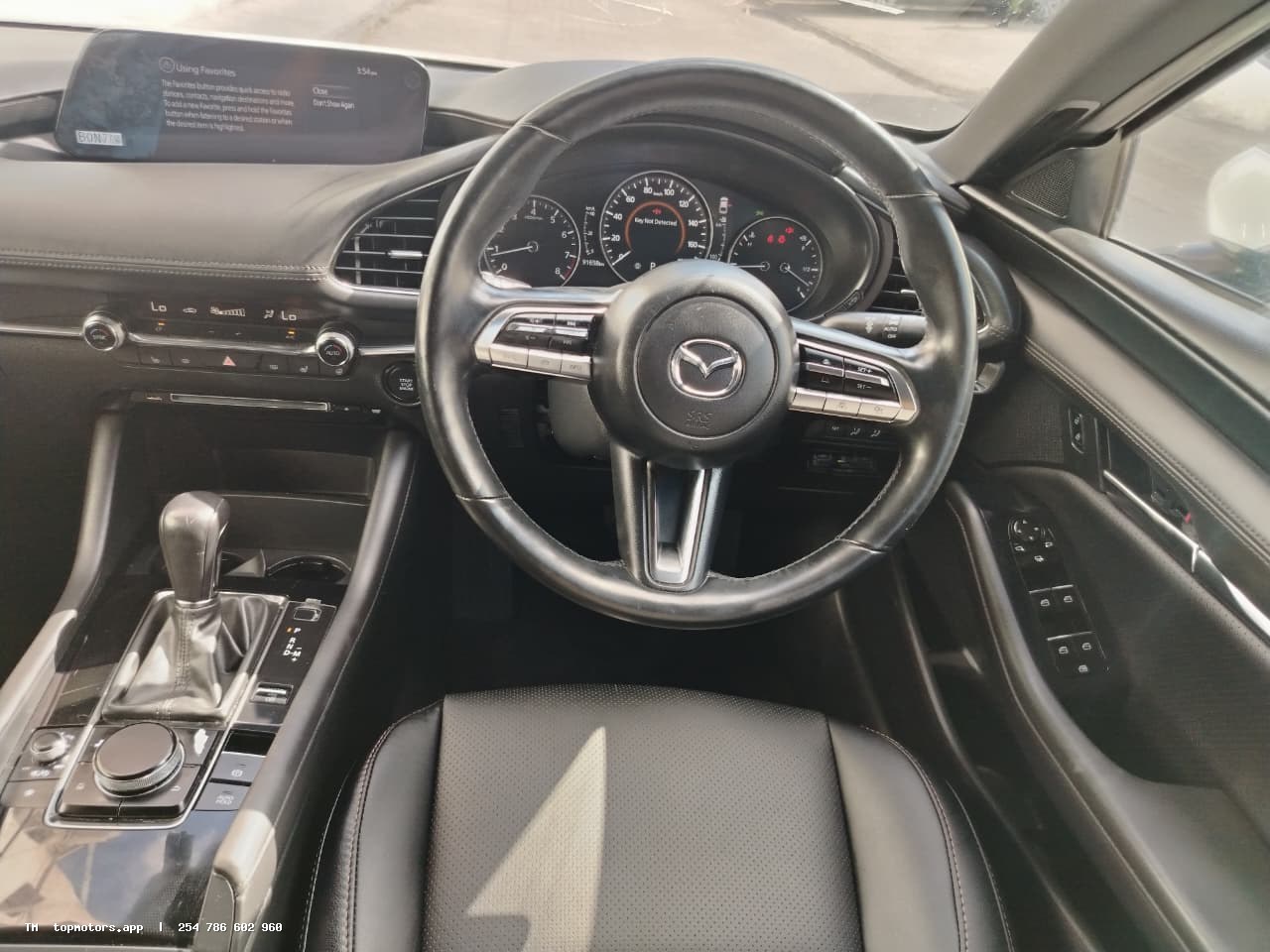 Mazda 3 photo 6 of 16