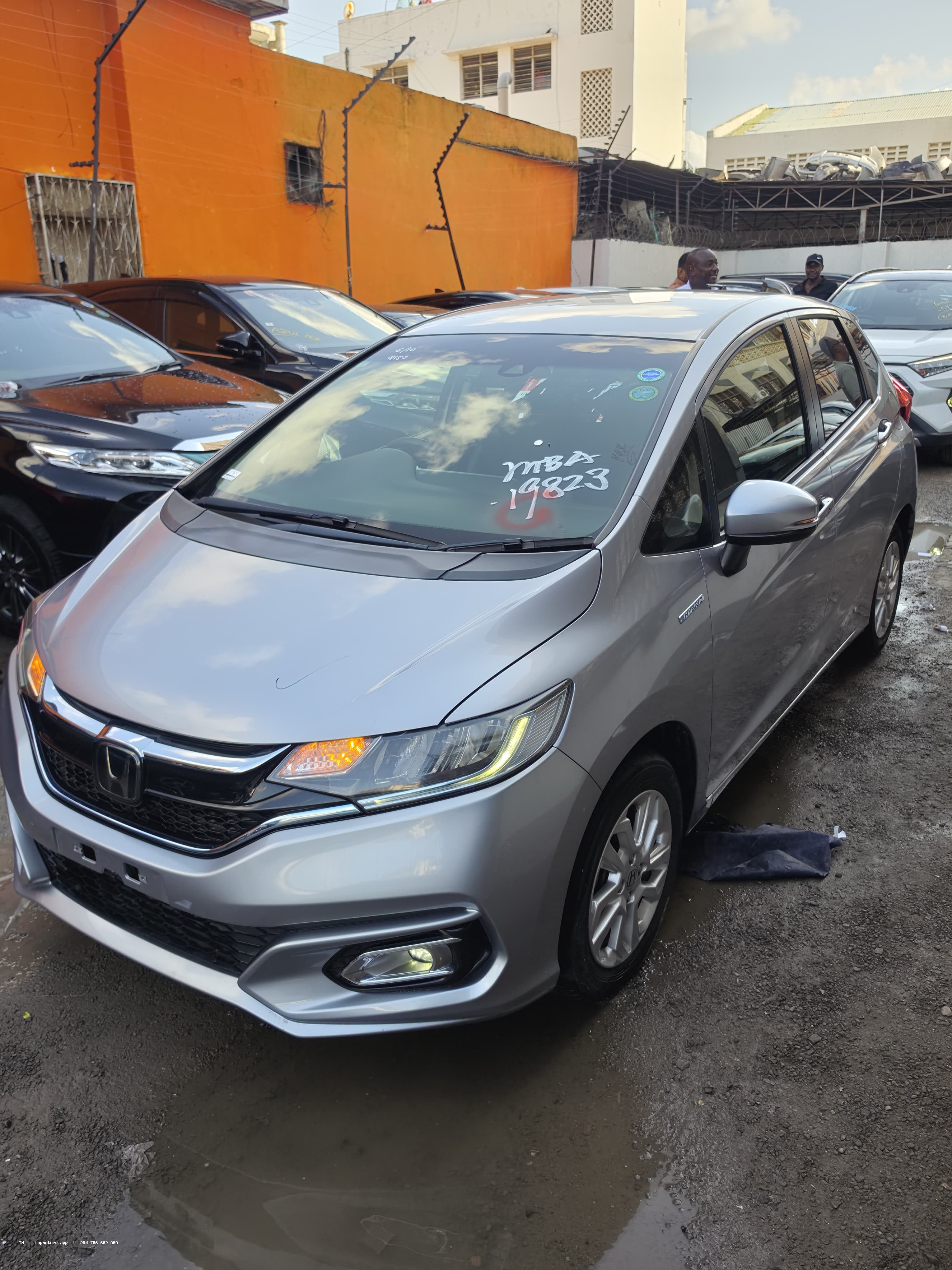 Honda Fit photo 1 of 20