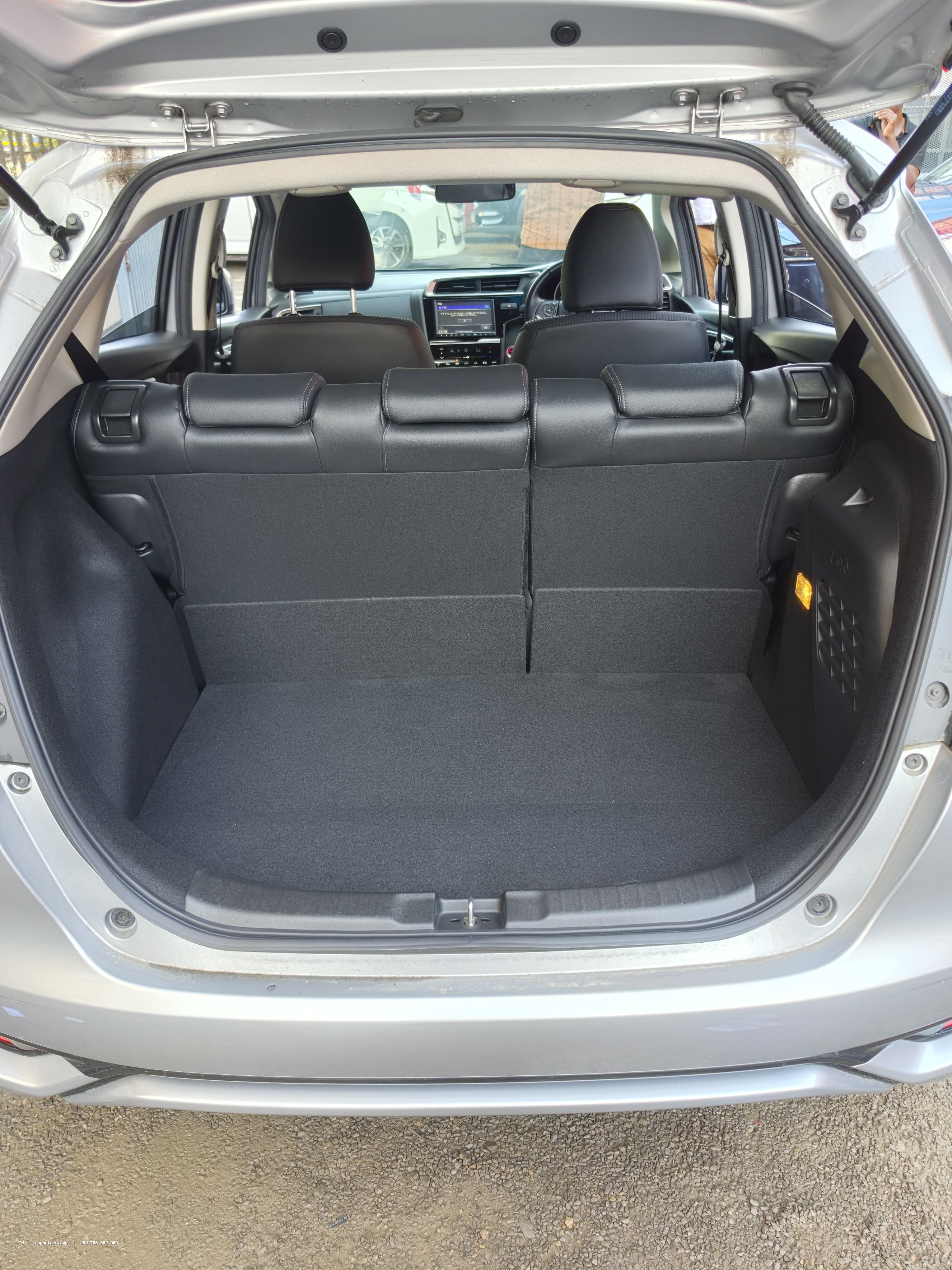 Honda Fit photo 16 of 20