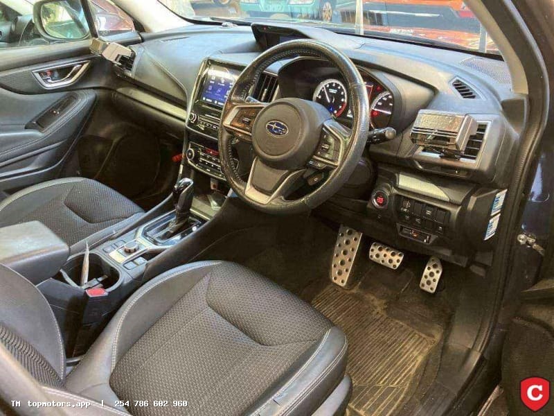 Subaru Forester photo 5 of 6