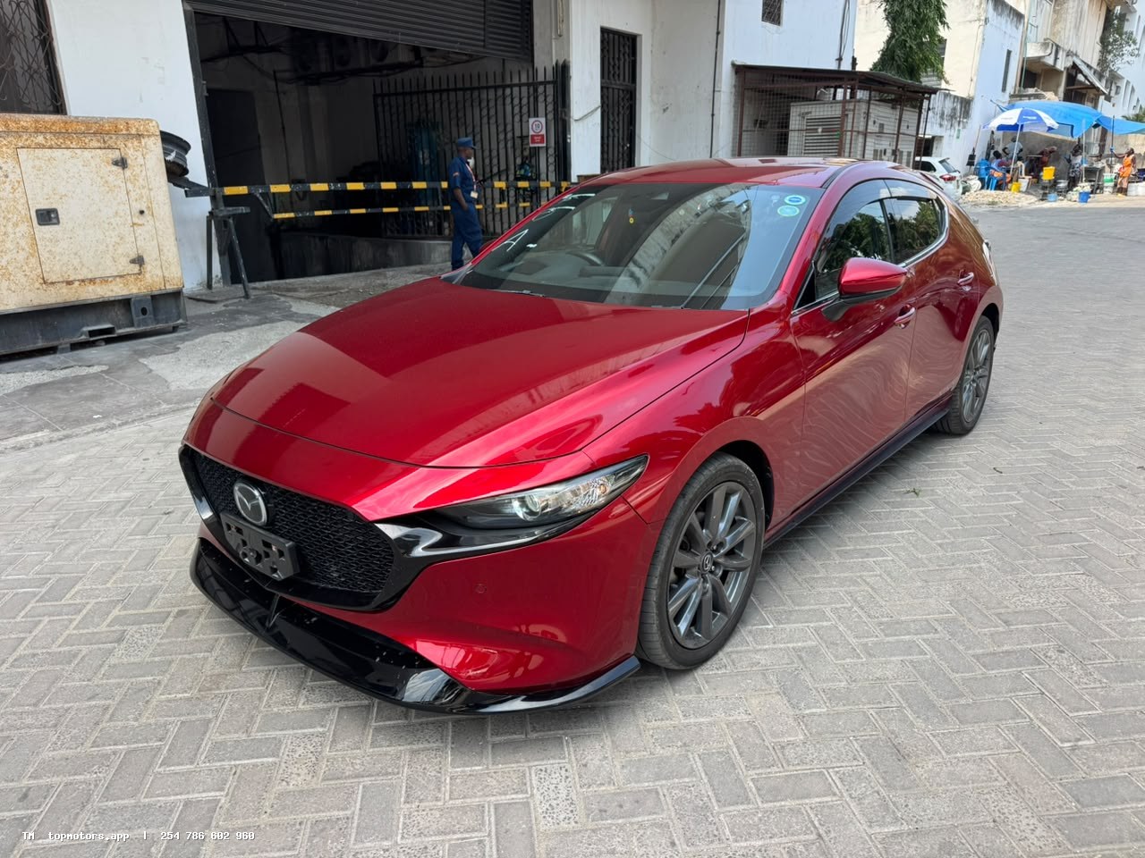 Mazda 3 photo 1 of 21